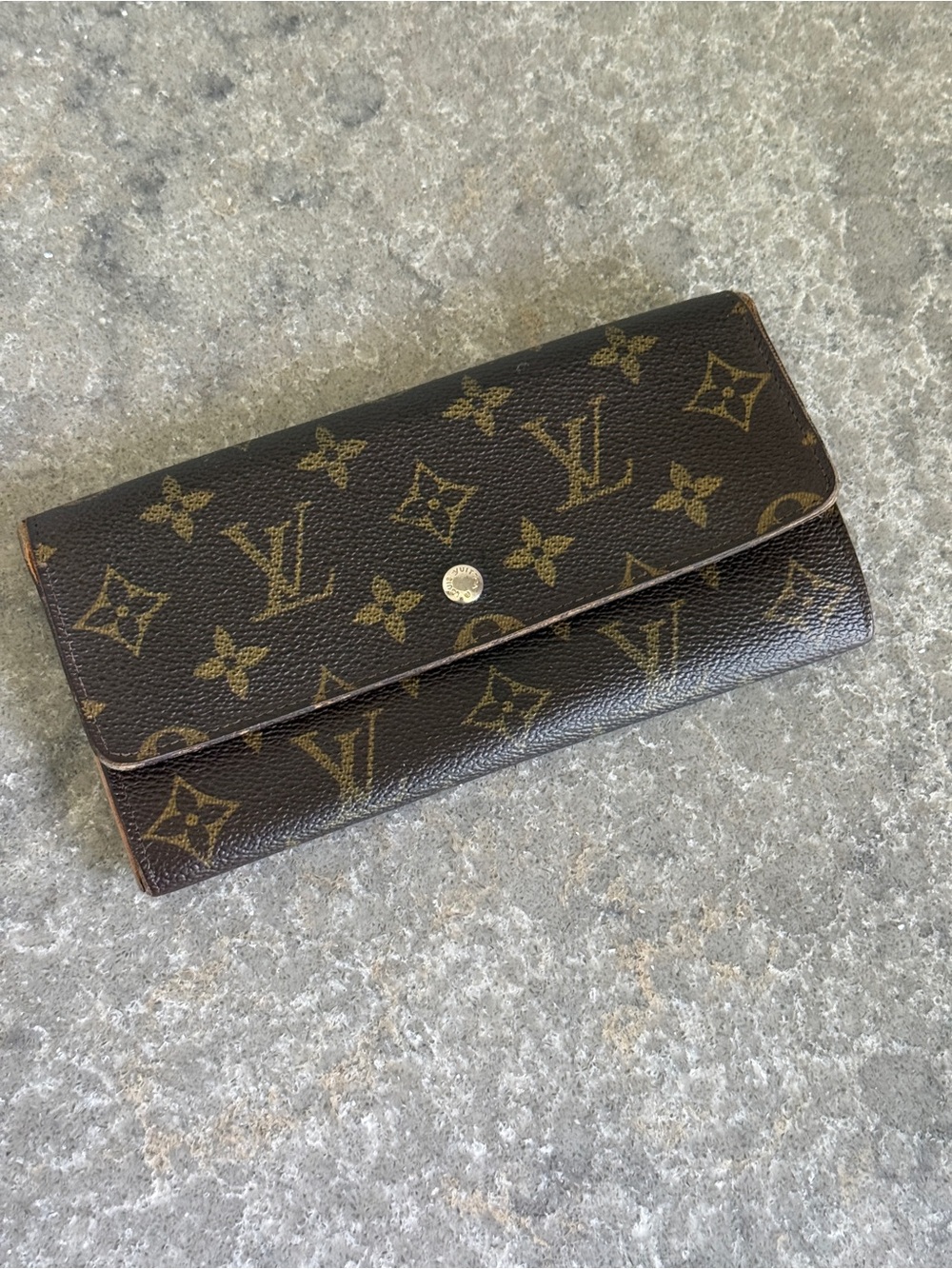 Vintage Louis Vuitton Sarah Monogram Continental Wallet